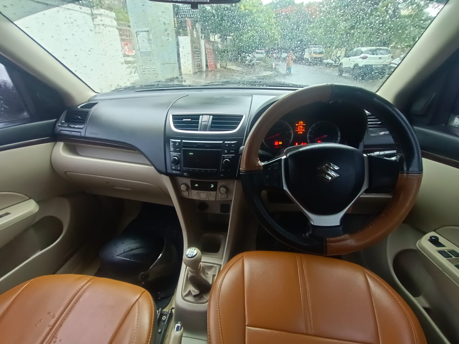 Maruti Suzuki Swift dzire
